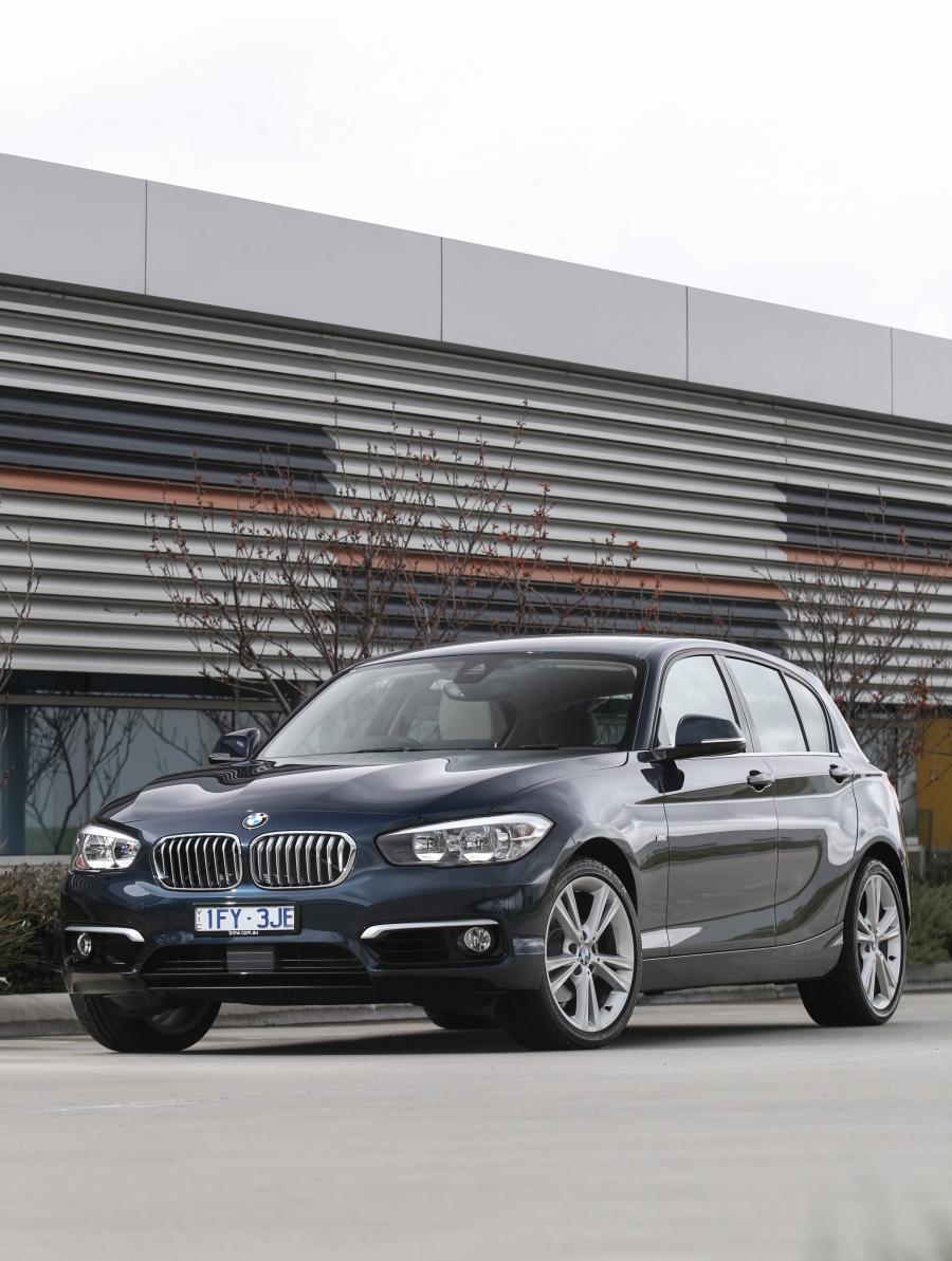  BMW 120i Urban Line 5-Door 2016 года  (AU) (фото 5 из 6)